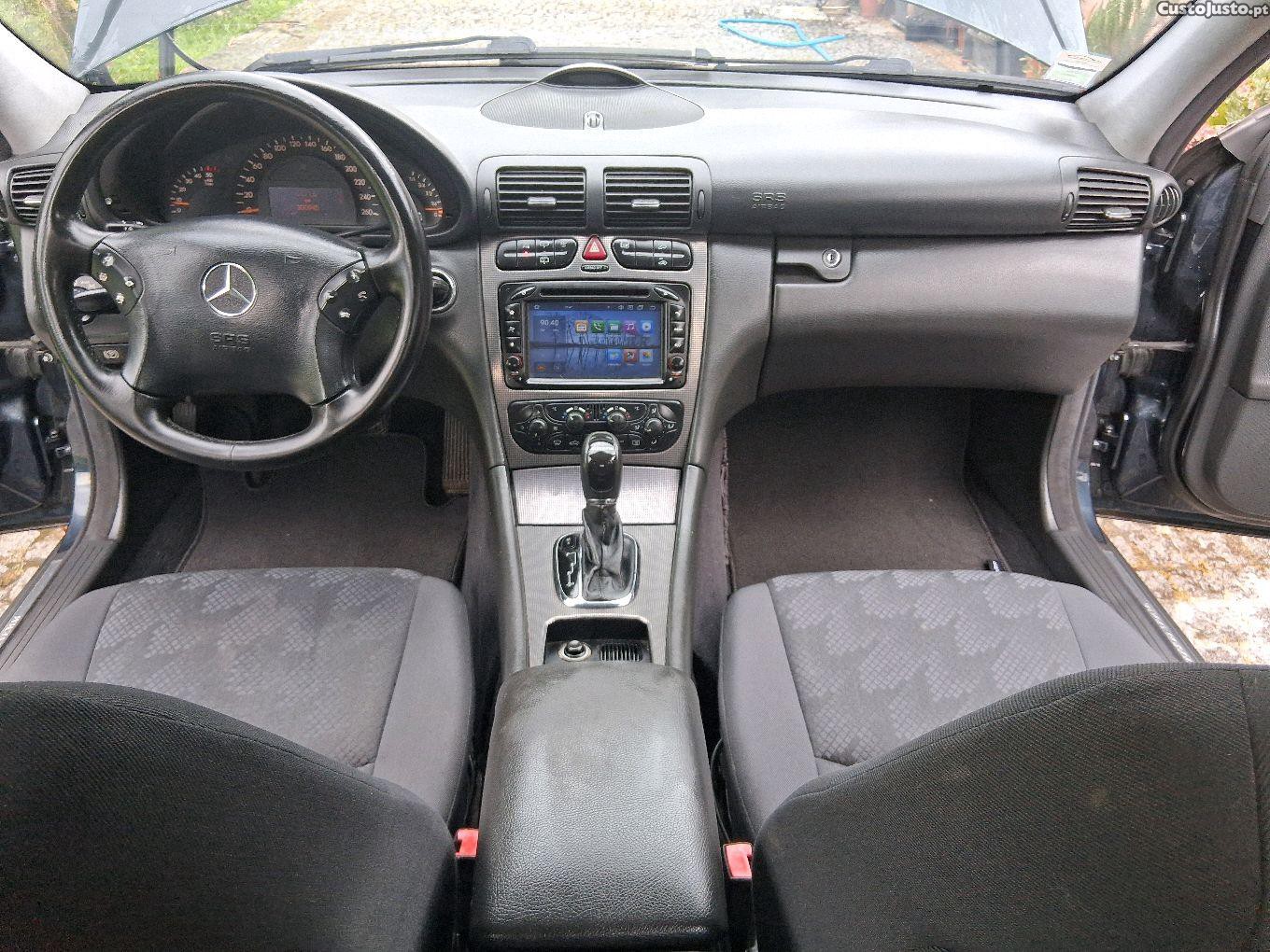 Mercedes-Benz Classe C cdi avantgarde — fotografia 3