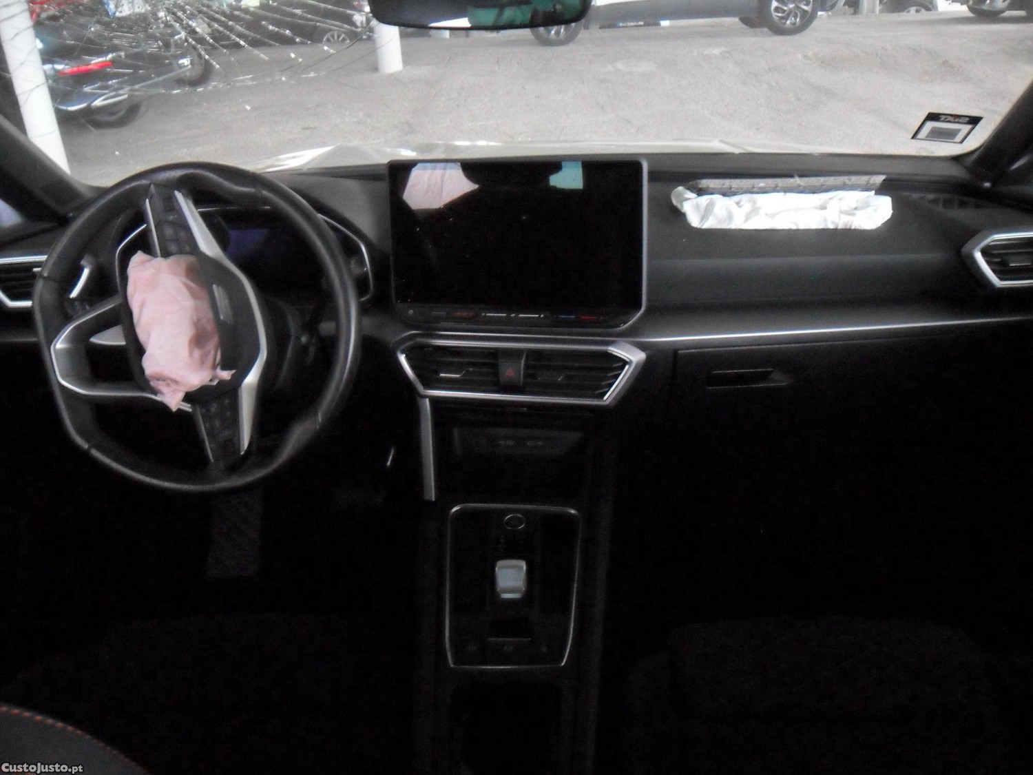 SEAT Leon ST 1.5 TSI e-Hybrid FR DSG — fotografia 4