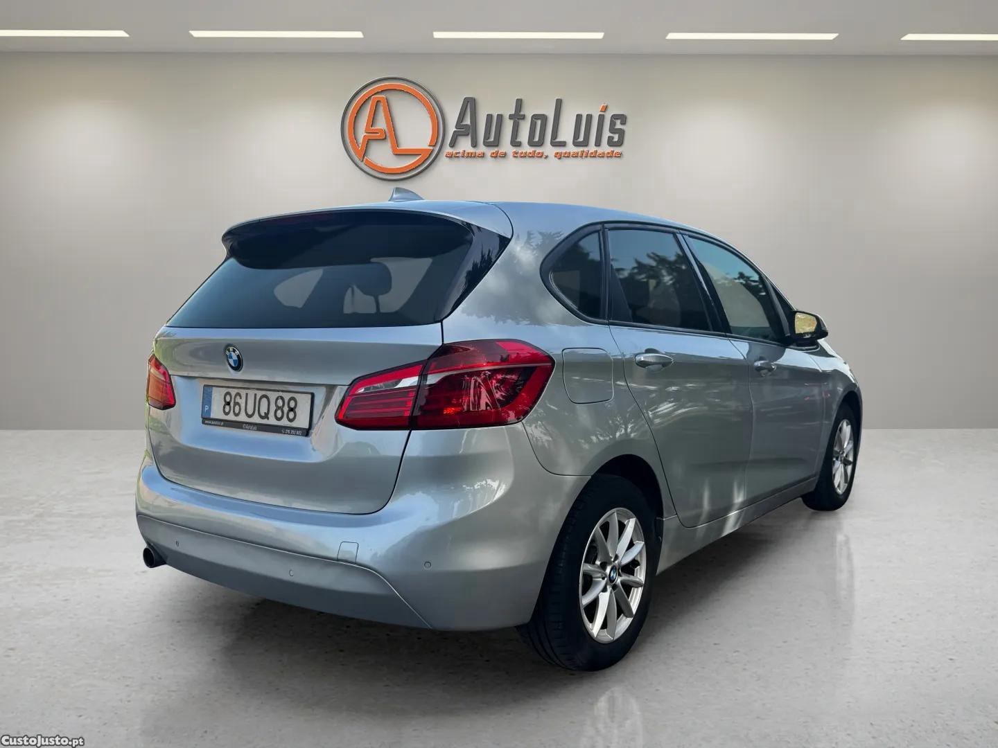 BMW 216 Active Tourer — fotografia 8