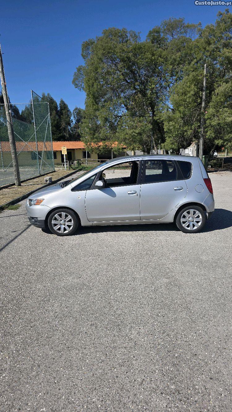 Mitsubishi Colt 1.1 75cv Cleartec — photo 2