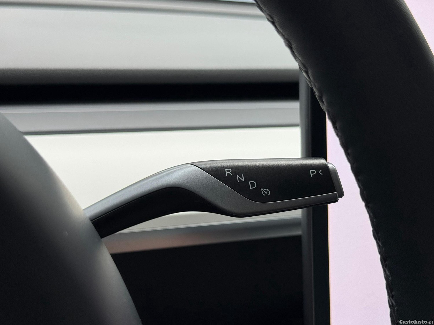 Tesla Model Y Long Range Tração Traseira — fotografia 9