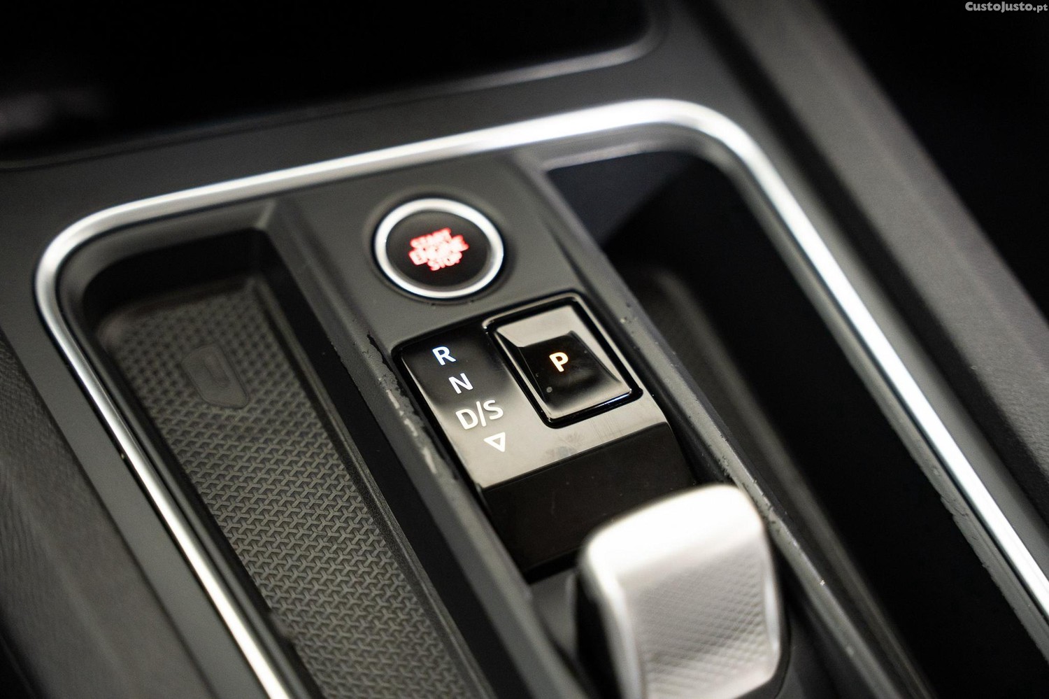 SEAT Leon 1.0 ETSI Style DSG — fotografia 15