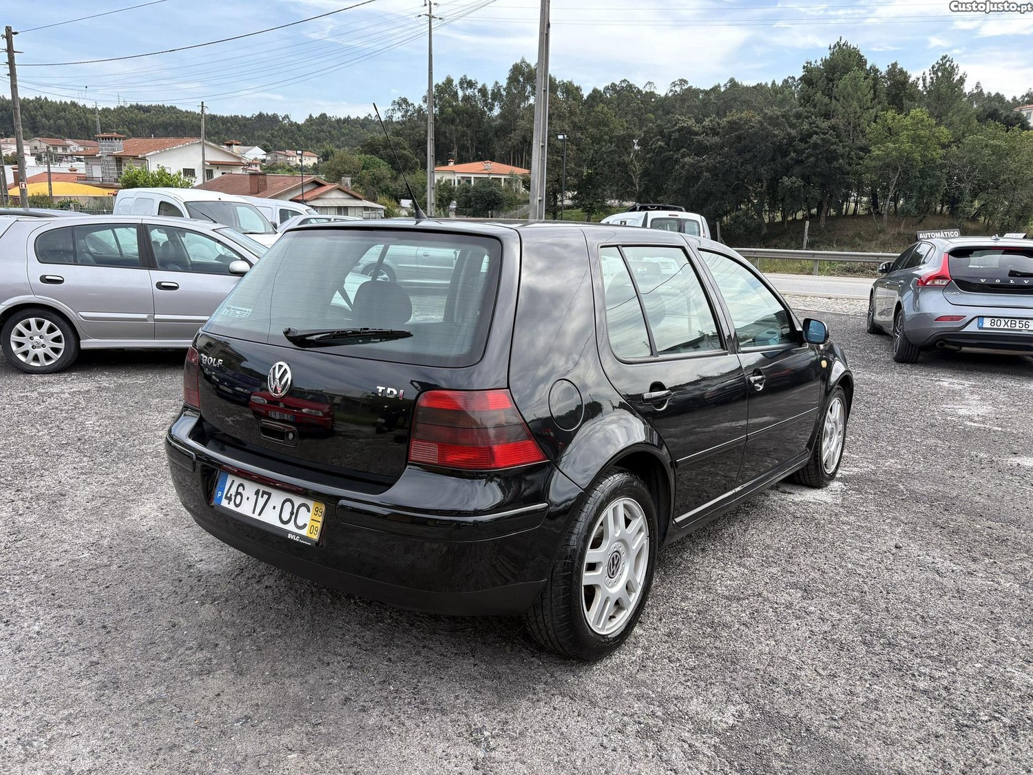 VW Golf 1.9 TDi Highline — photo 3