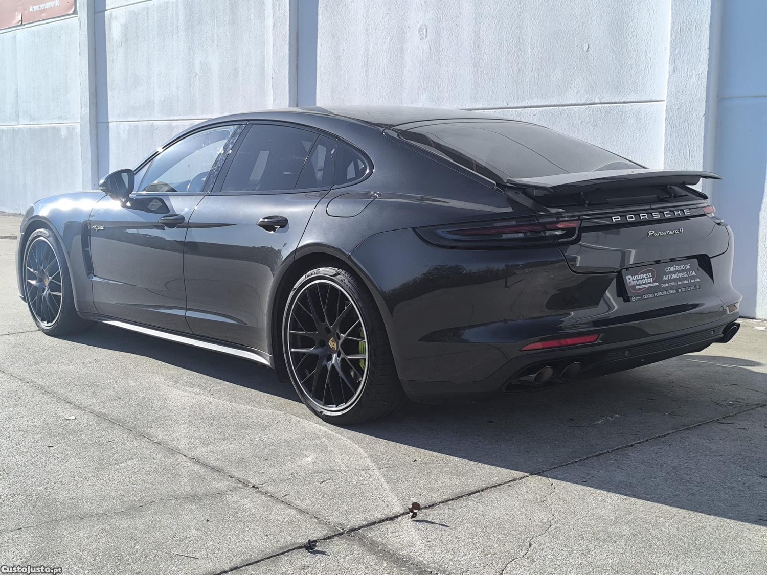 Porsche Panamera 4 E-Hybrid Executive — photo 3