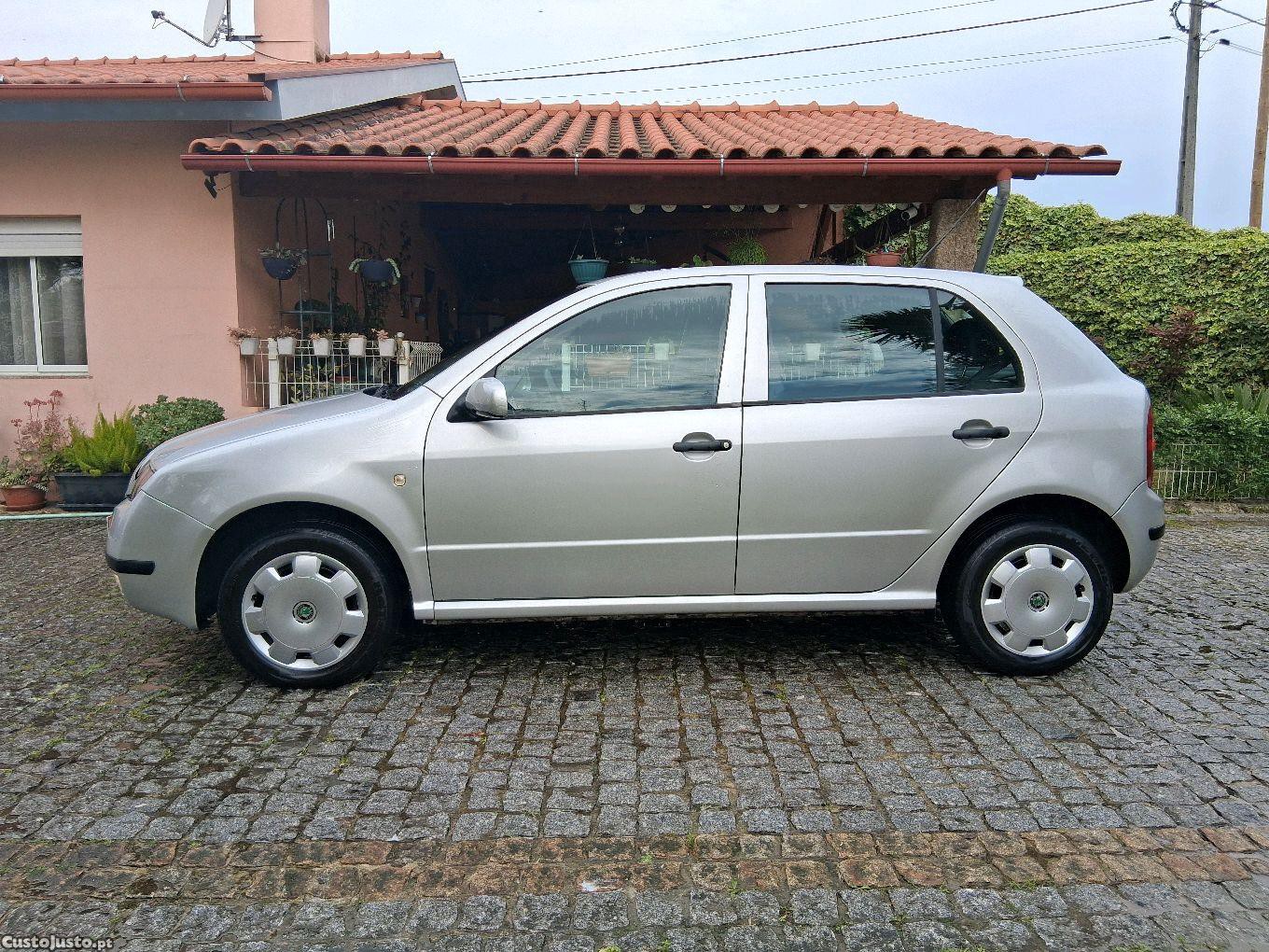 Skoda Fabia 1.4 tdi nacional selo 22euros — fotografia 11