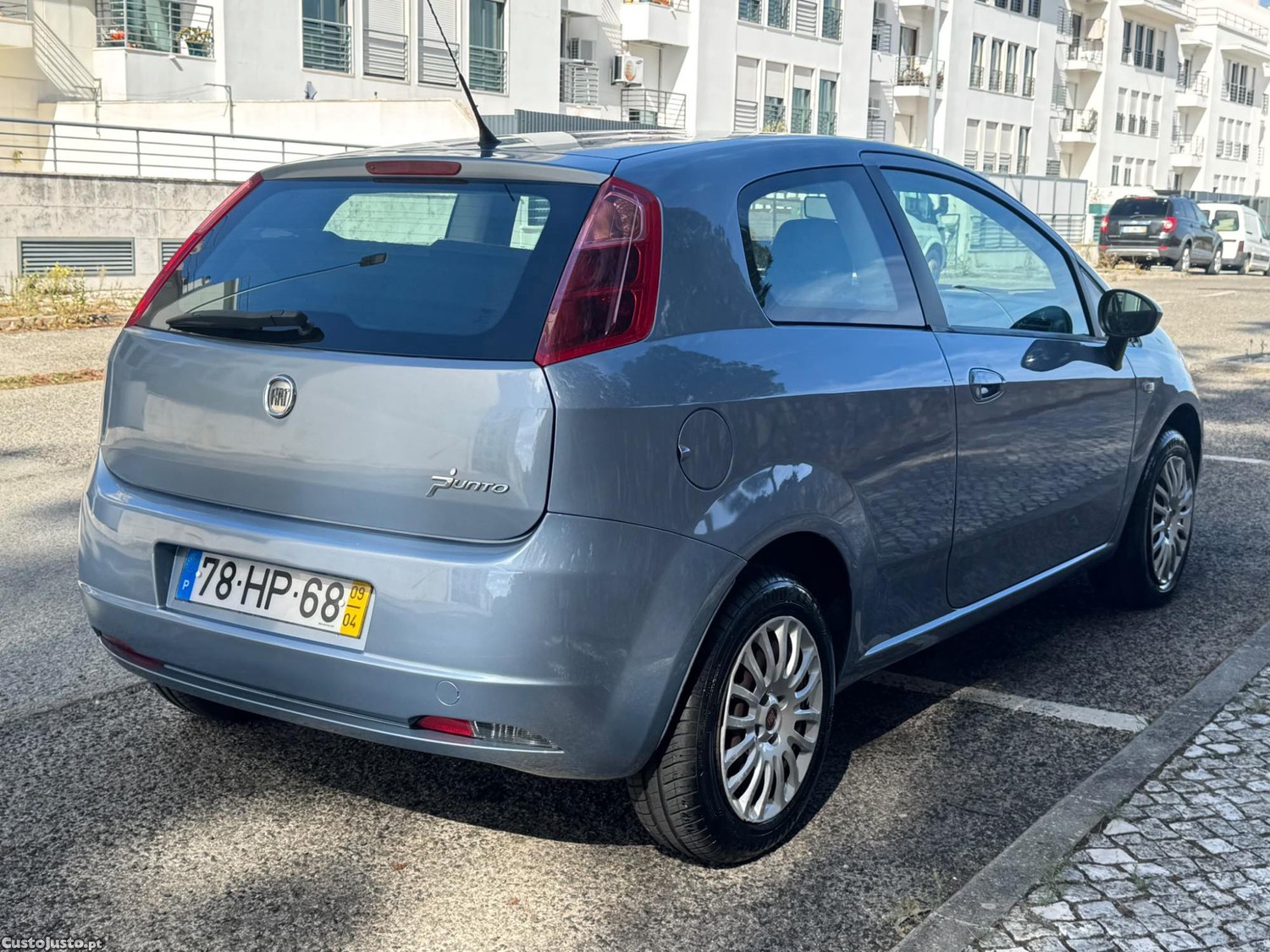Fiat Grande Punto 1.2 — photo 3