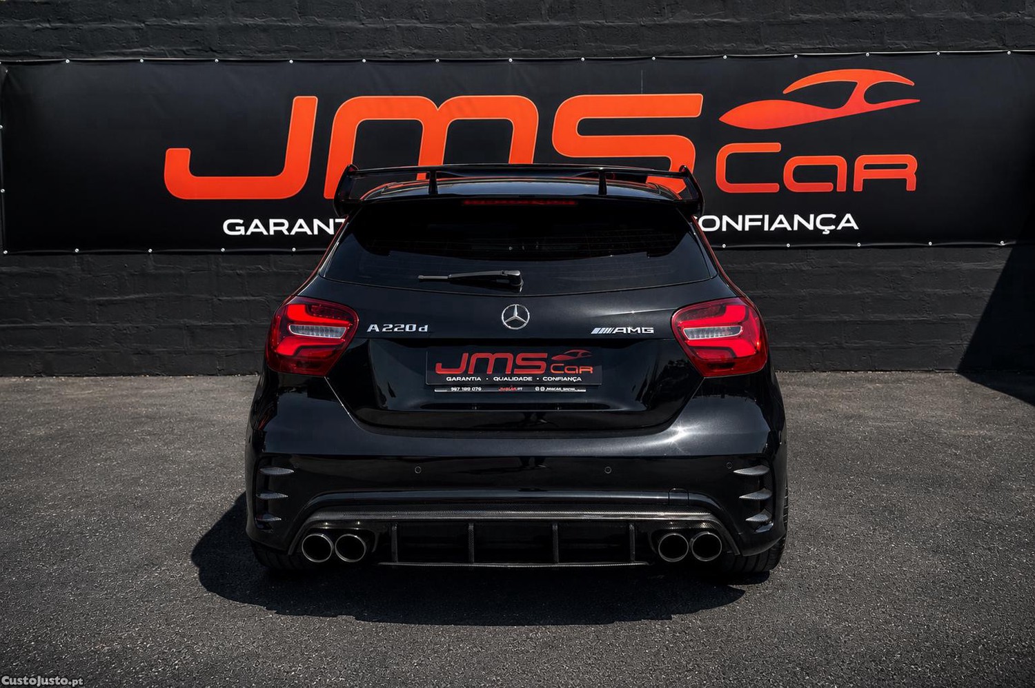 Mercedes-Benz A 220 AMG LINE AUTO — fotografia 3