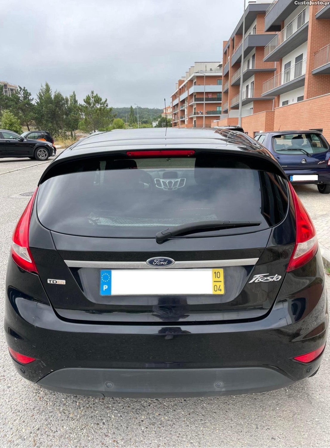 Ford Fiesta 1600 TDCI TITANIUM — fotografia 5