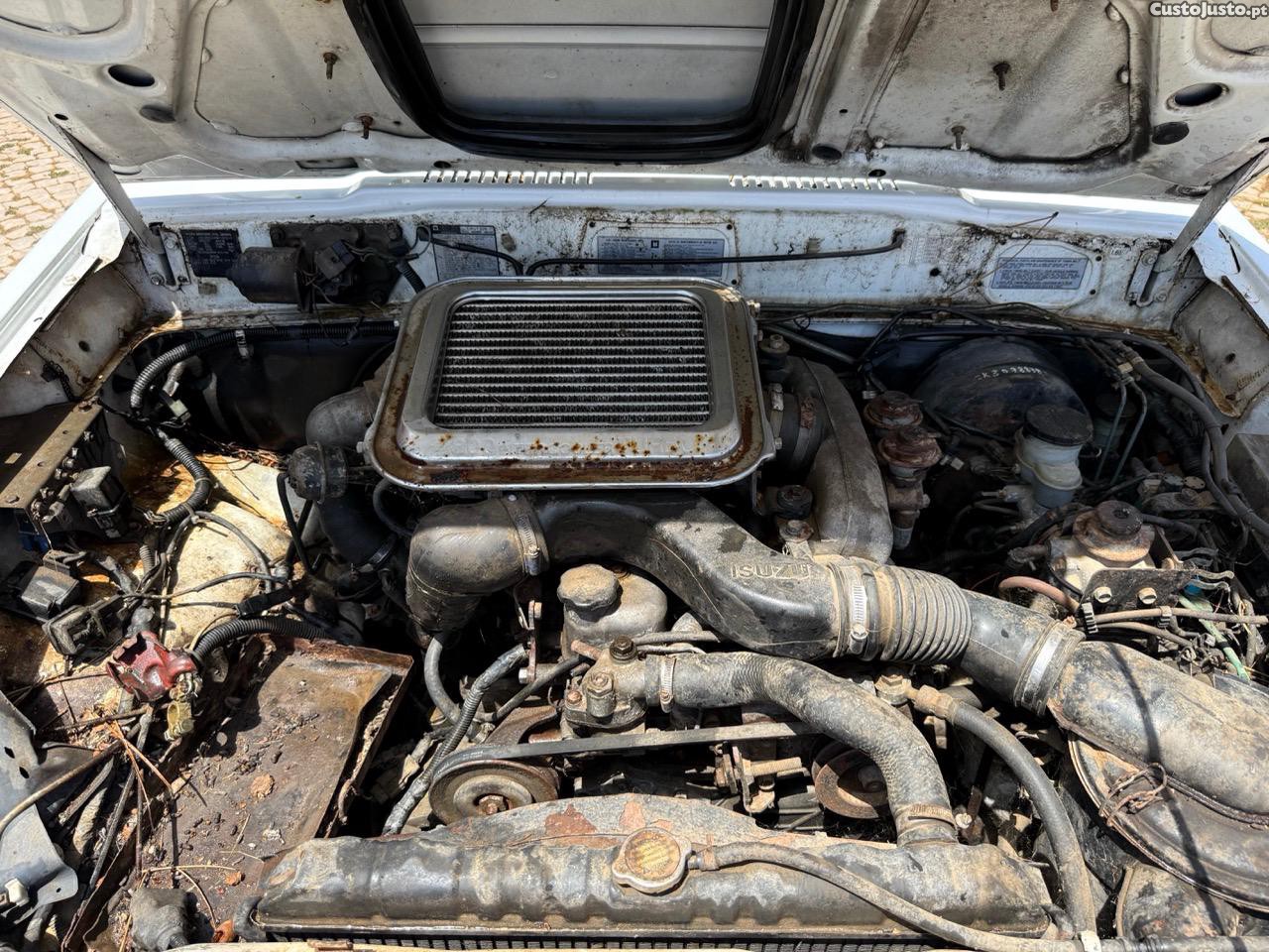 Isuzu Trooper Longo — fotografia 3