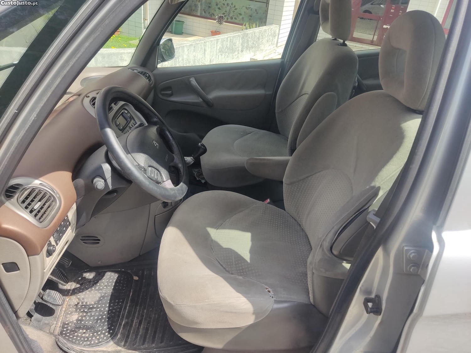Citroën Xsara Picasso 2.0 hdi só 1650 — fotografia 5