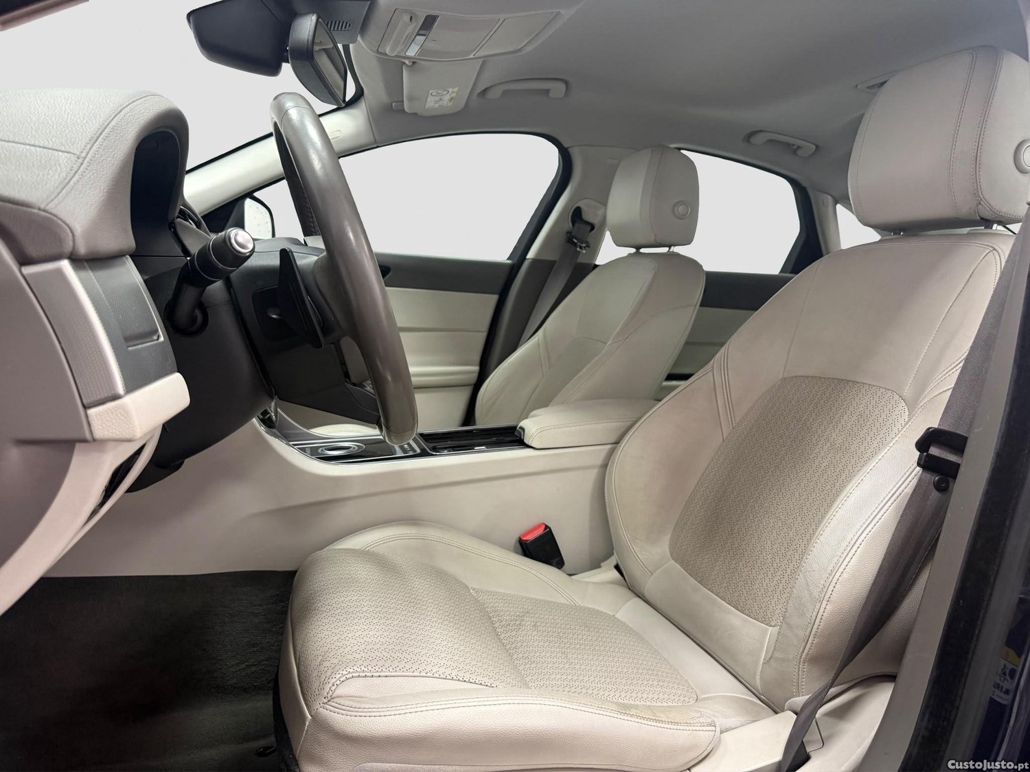 Jaguar XF 2.0D PRESTIGE — fotografia 3