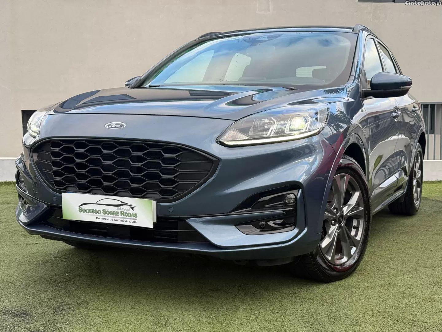 Ford Kuga 1.5 ecoboost st-line — photo 3