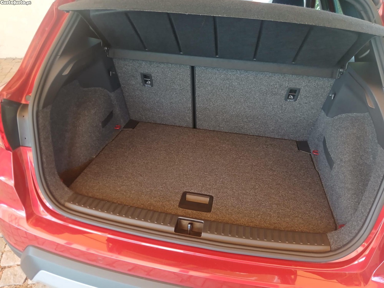 SEAT Arona 1.6 TDI Xcellence só com 69.675Km — fotografia 5