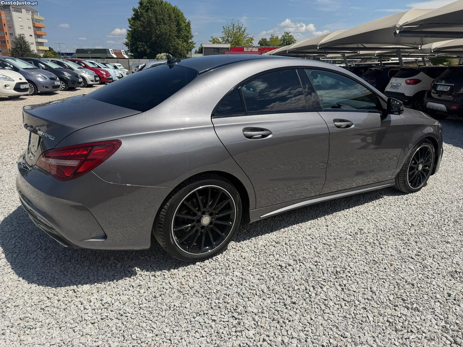 Mercedes-Benz CLA 200 d AMG Line Aut. — fotografia 10