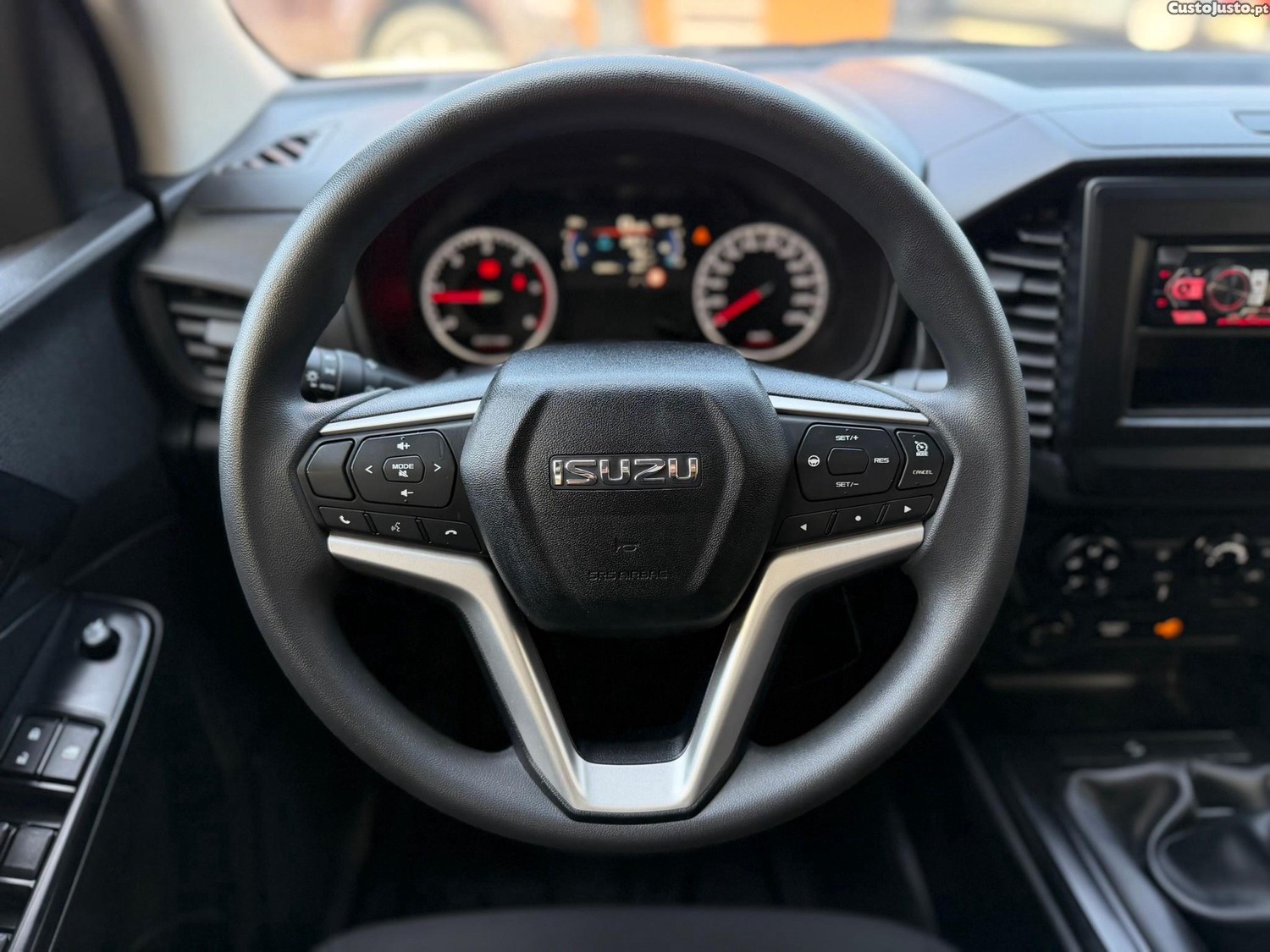 Isuzu D-Max 1.9 Ddi CD 4WD LSE — fotografia 11