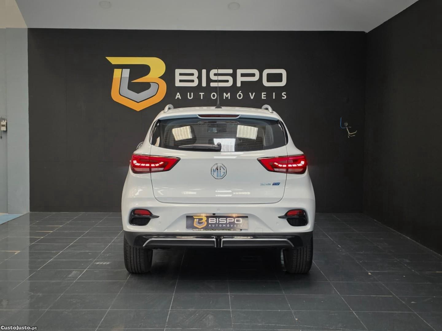 MG ZS EV 50.3 kWh Comfort — fotografia 13