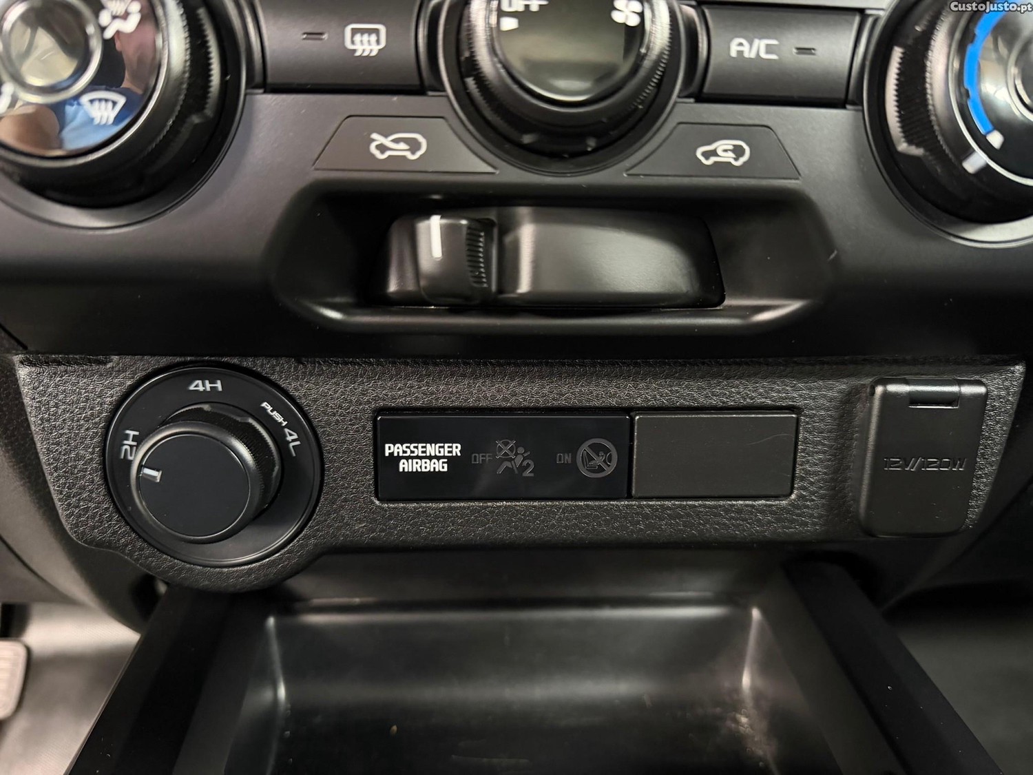Isuzu D-Max 1.9 Ddi CD 4WD LSE — fotografia 2