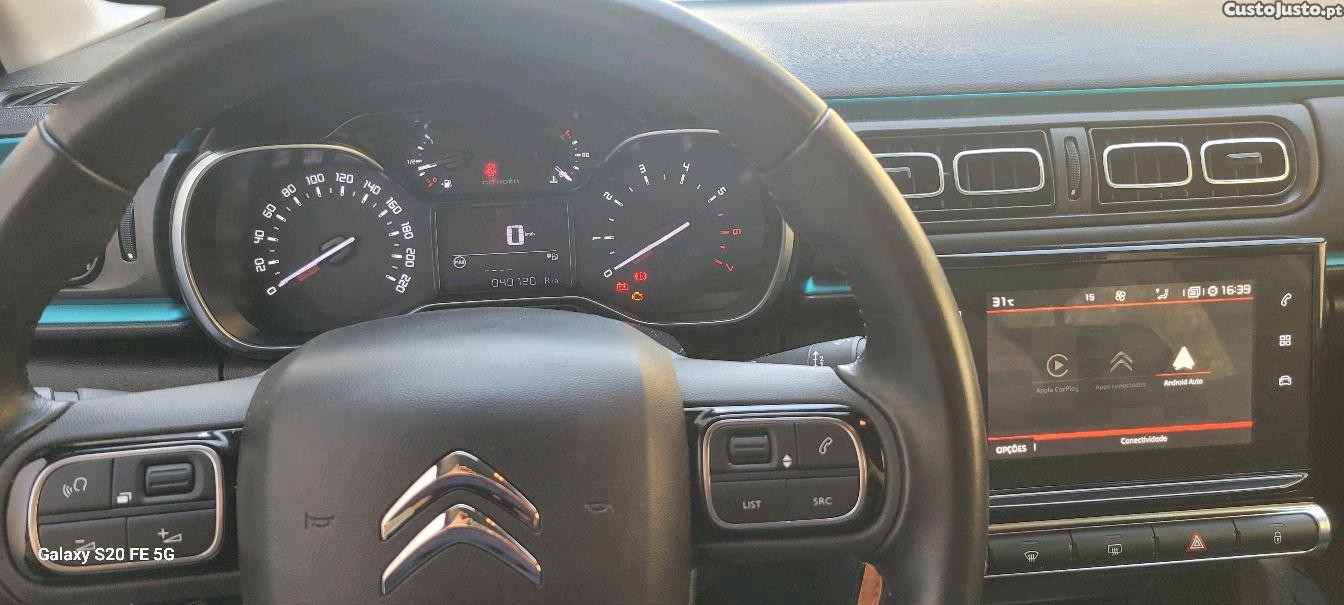 Citroën C3 PureTech Shine — fotografia 5