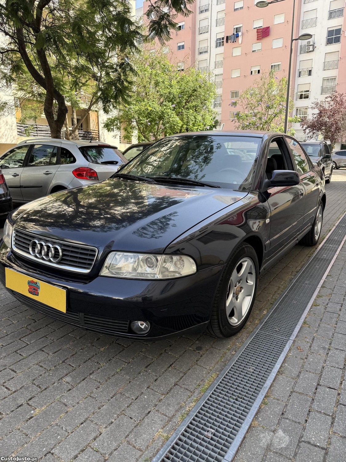 Audi A4 1.6 gasolina — fotografia 5