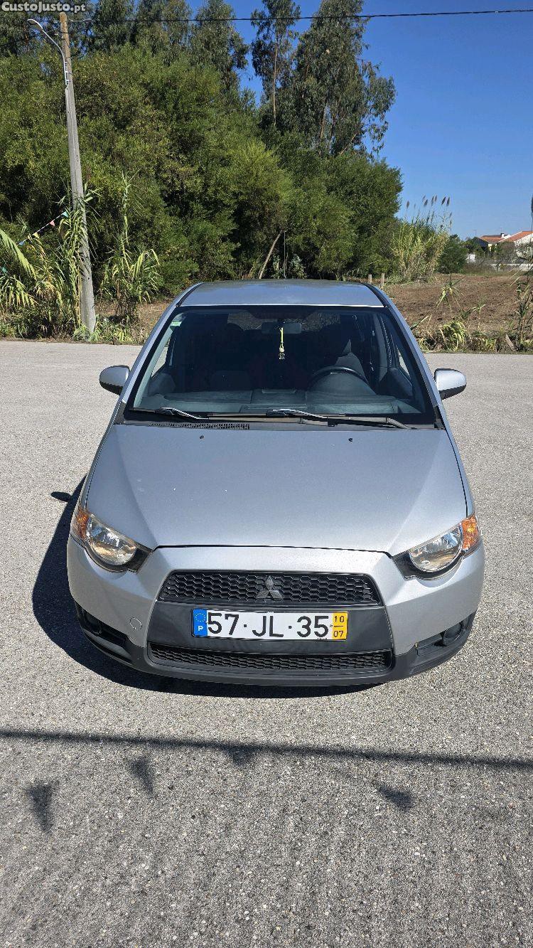 Mitsubishi Colt 1.1 75cv Cleartec — photo 3