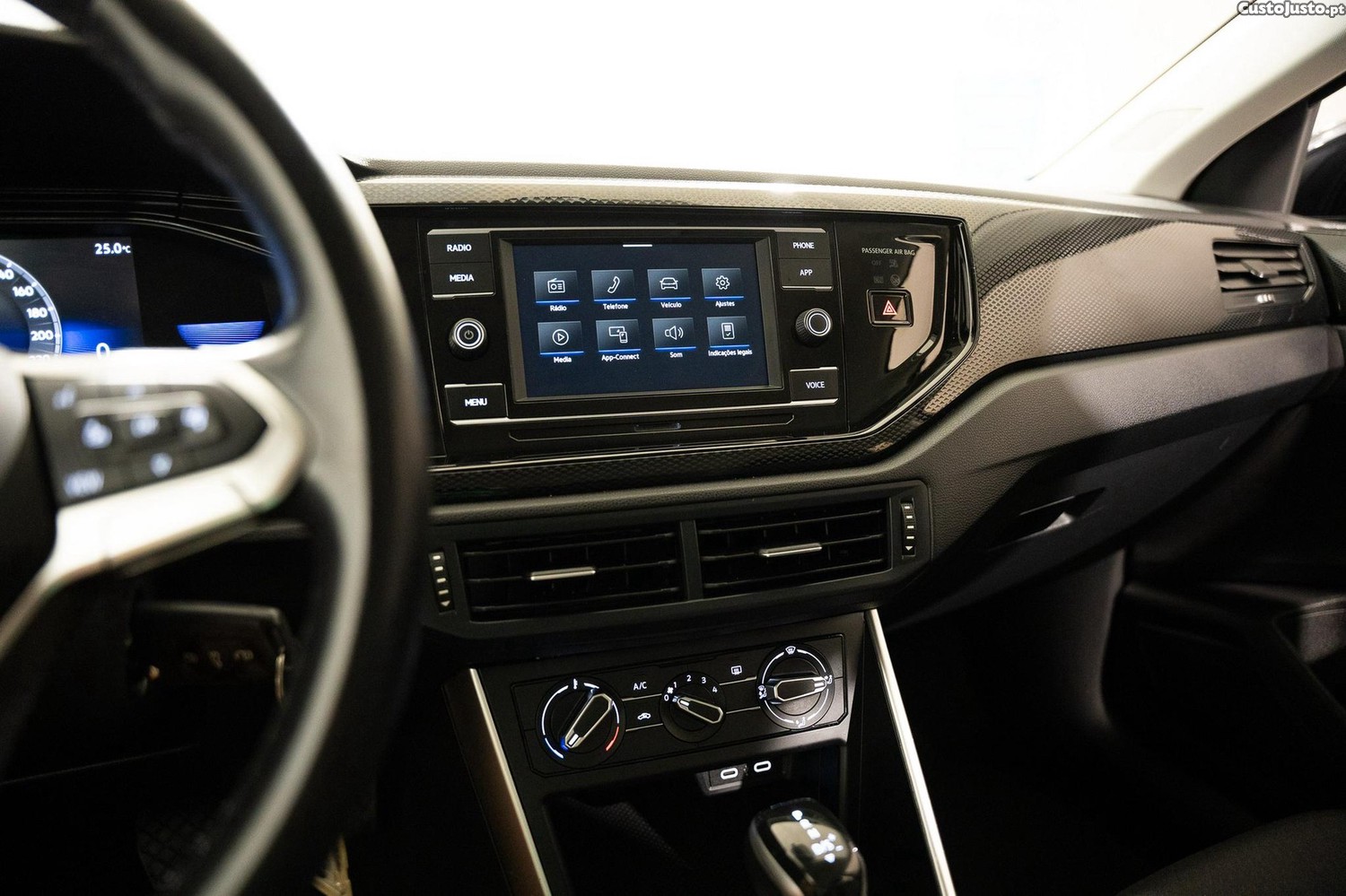 Volkswagen Taigo 1.0 TSI Life DSG — fotografia 15