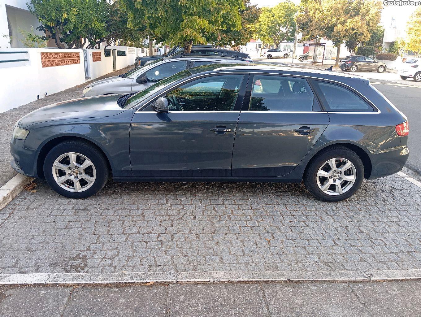 Audi A4 2.0TDI 143cv — photo 2