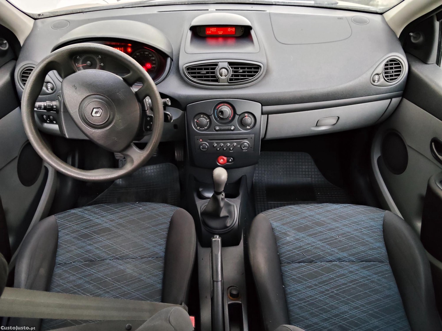 Renault Clio 1.2 a/c - 06 — photo 5