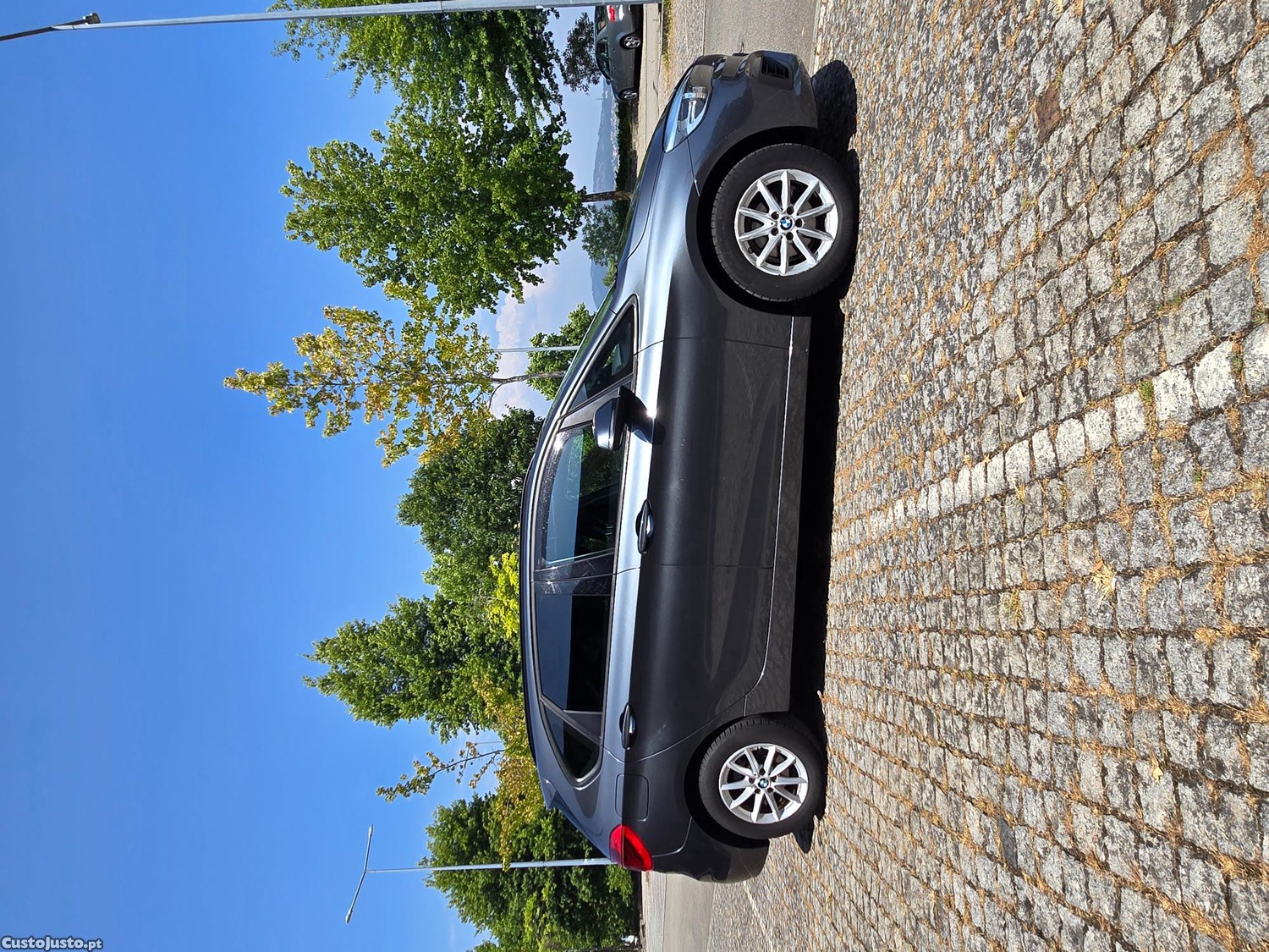 BMW 214 Active Tourer — fotografia 5