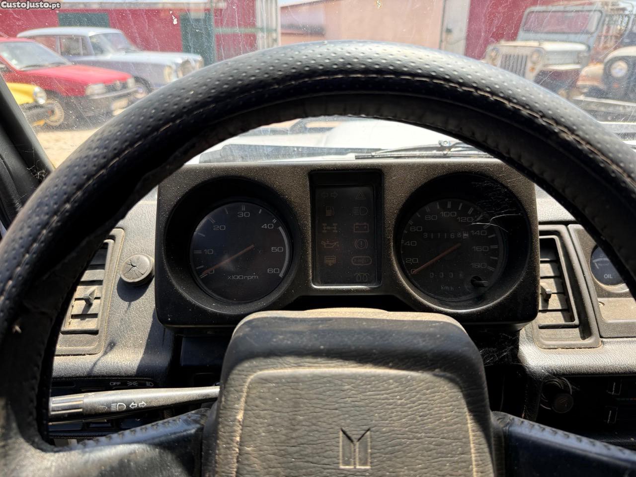 Isuzu Trooper Longo — fotografia 17