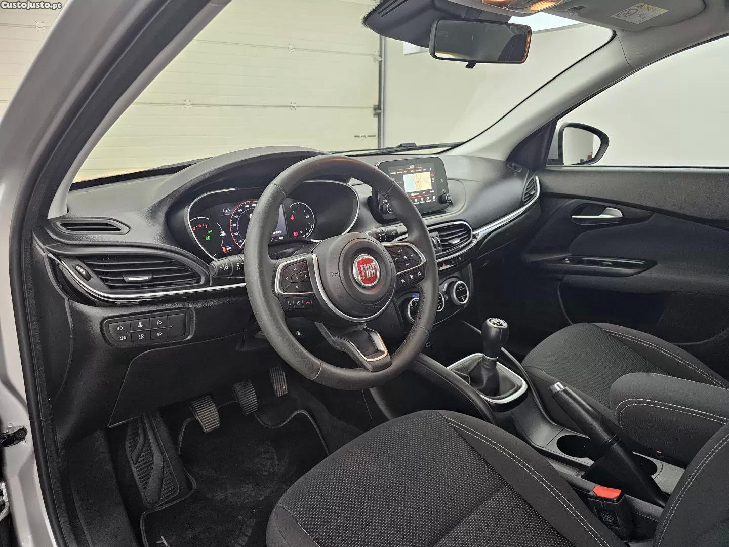 Fiat Tipo 1.3 multijet life — fotografia 12