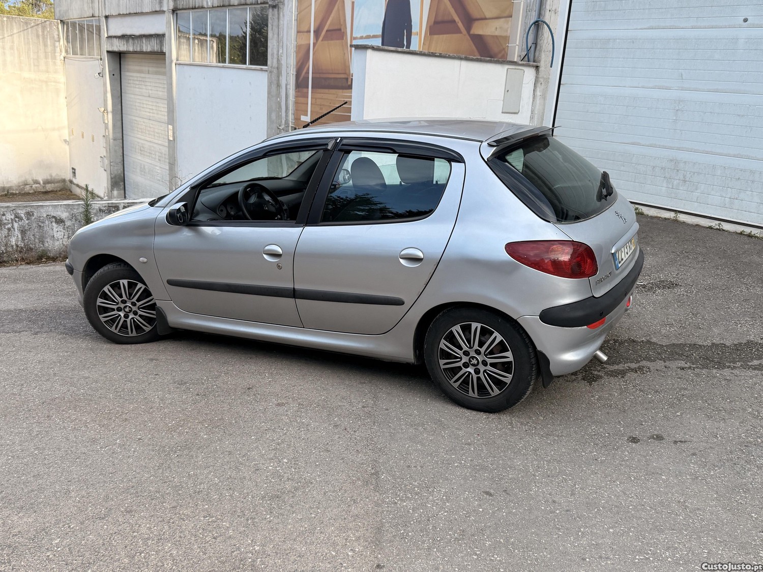 Peugeot 206 1.1 — fotografia 4