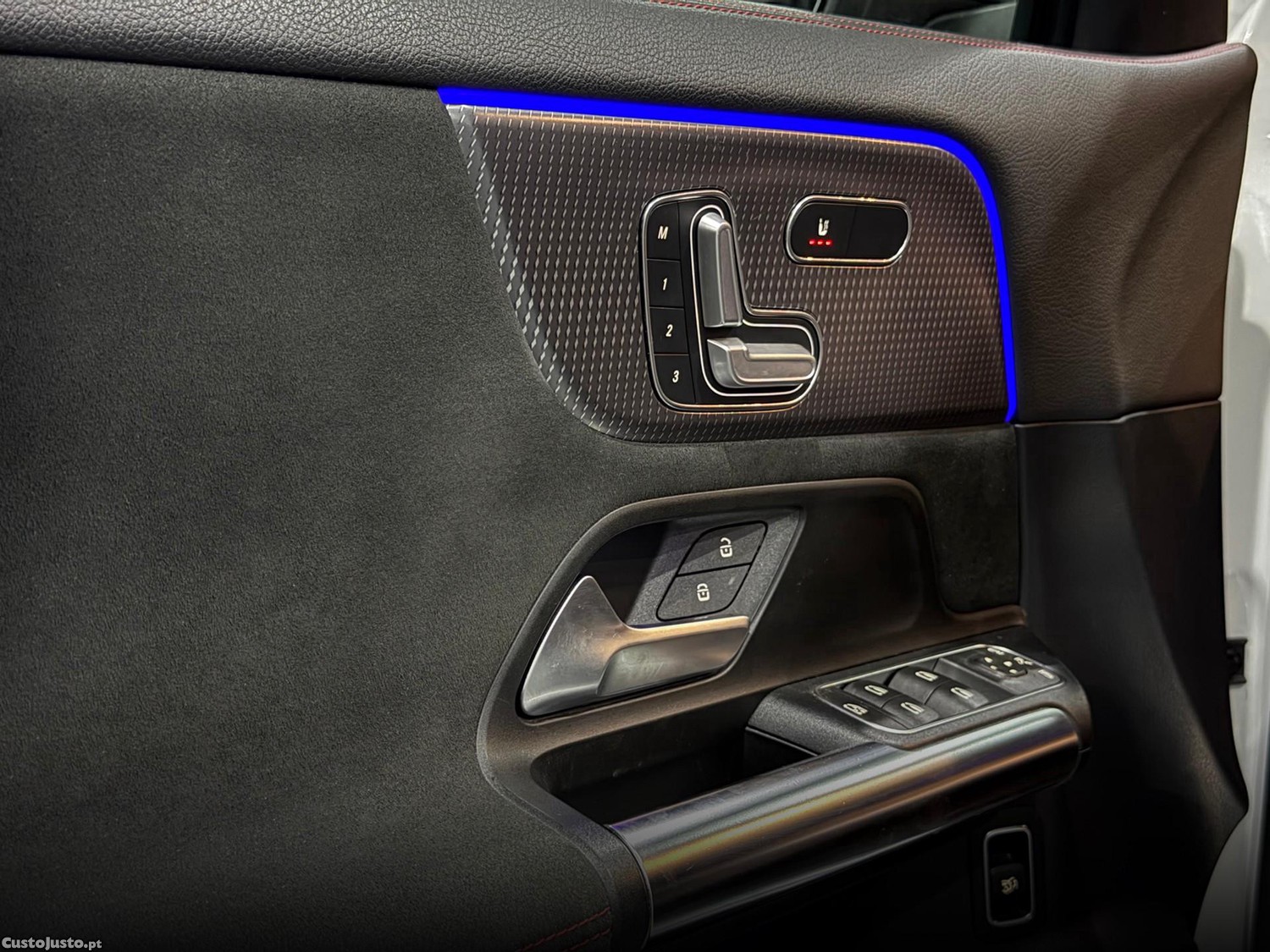 Mercedes-Benz EQA AMG Line — fotografia 8