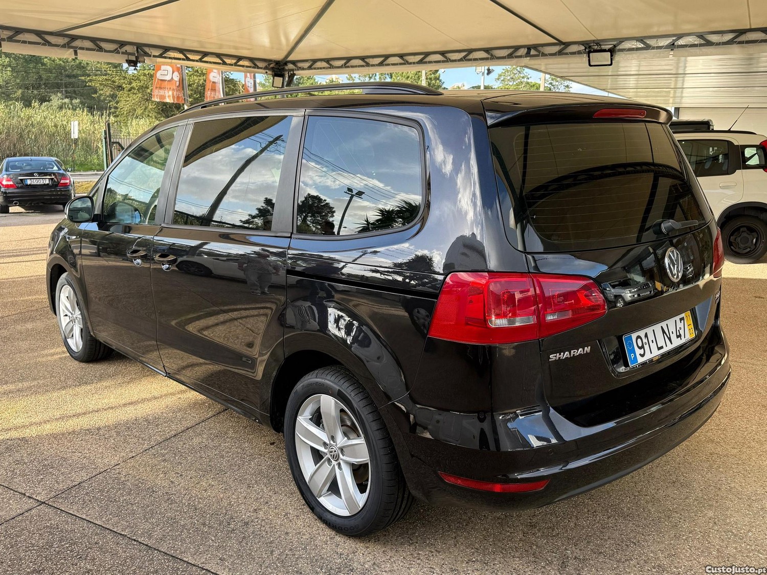 VW Sharan 2.0 TDi BlueMotion - 11 foto 2