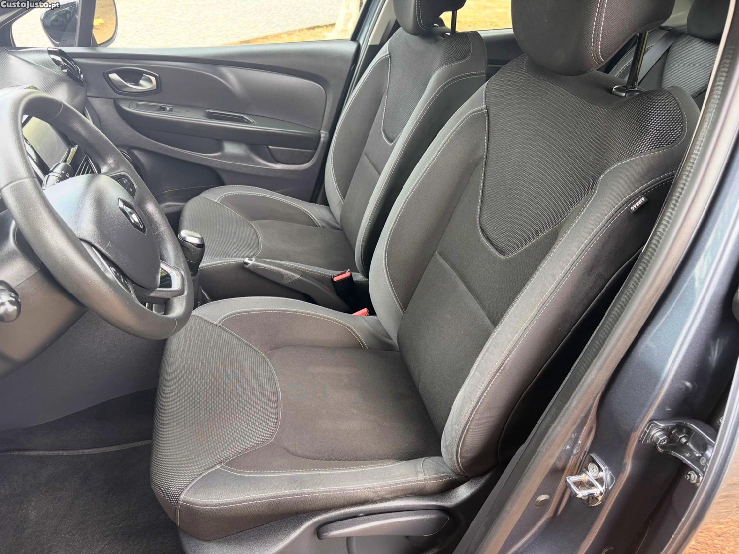 Renault Clio 1.5 DCI — photo 5