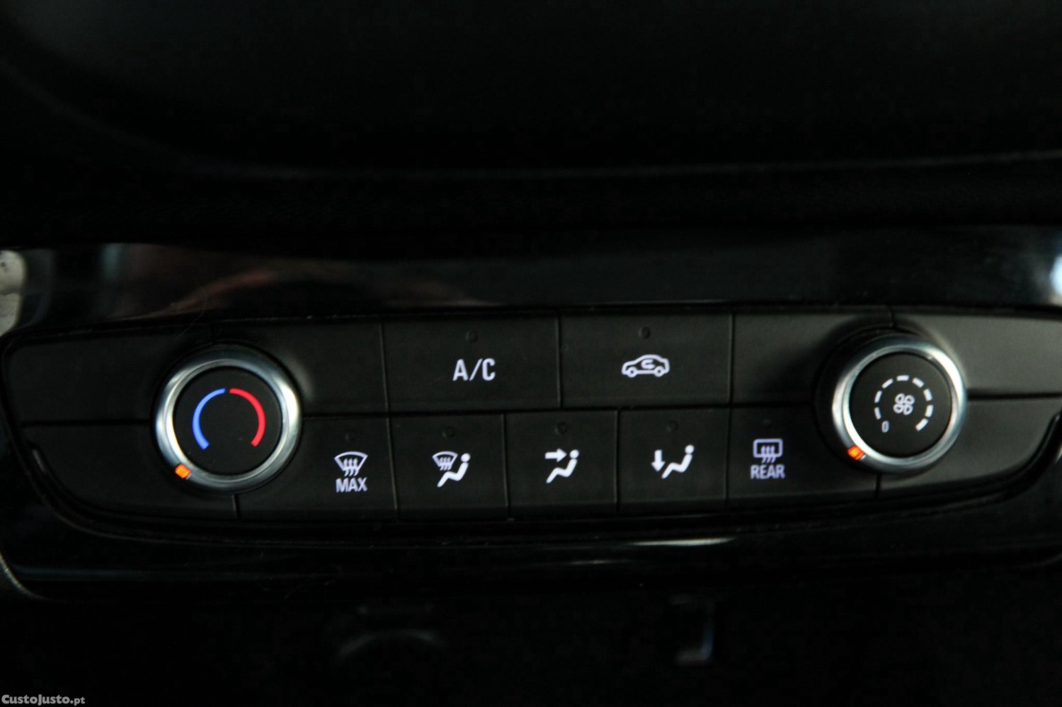 Opel Corsa 1.2 Business — fotografia 10