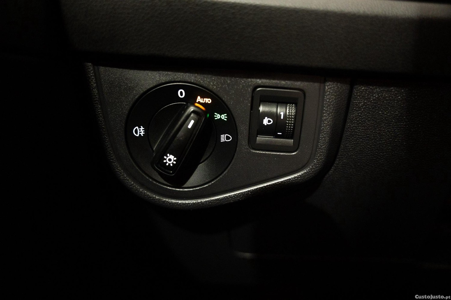 Volkswagen Taigo 1.0 TSI Life DSG — fotografia 6