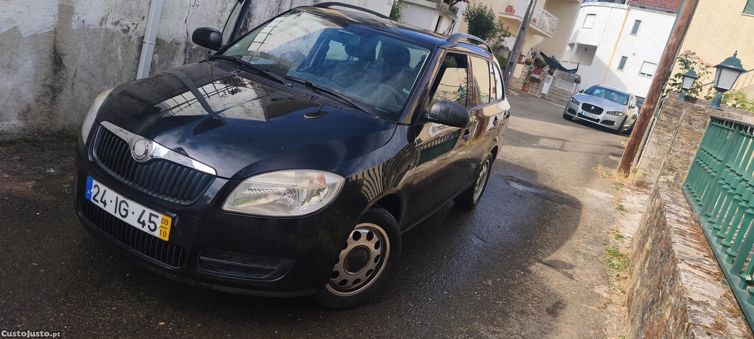Skoda Fabia 1.2 — fotografia 10