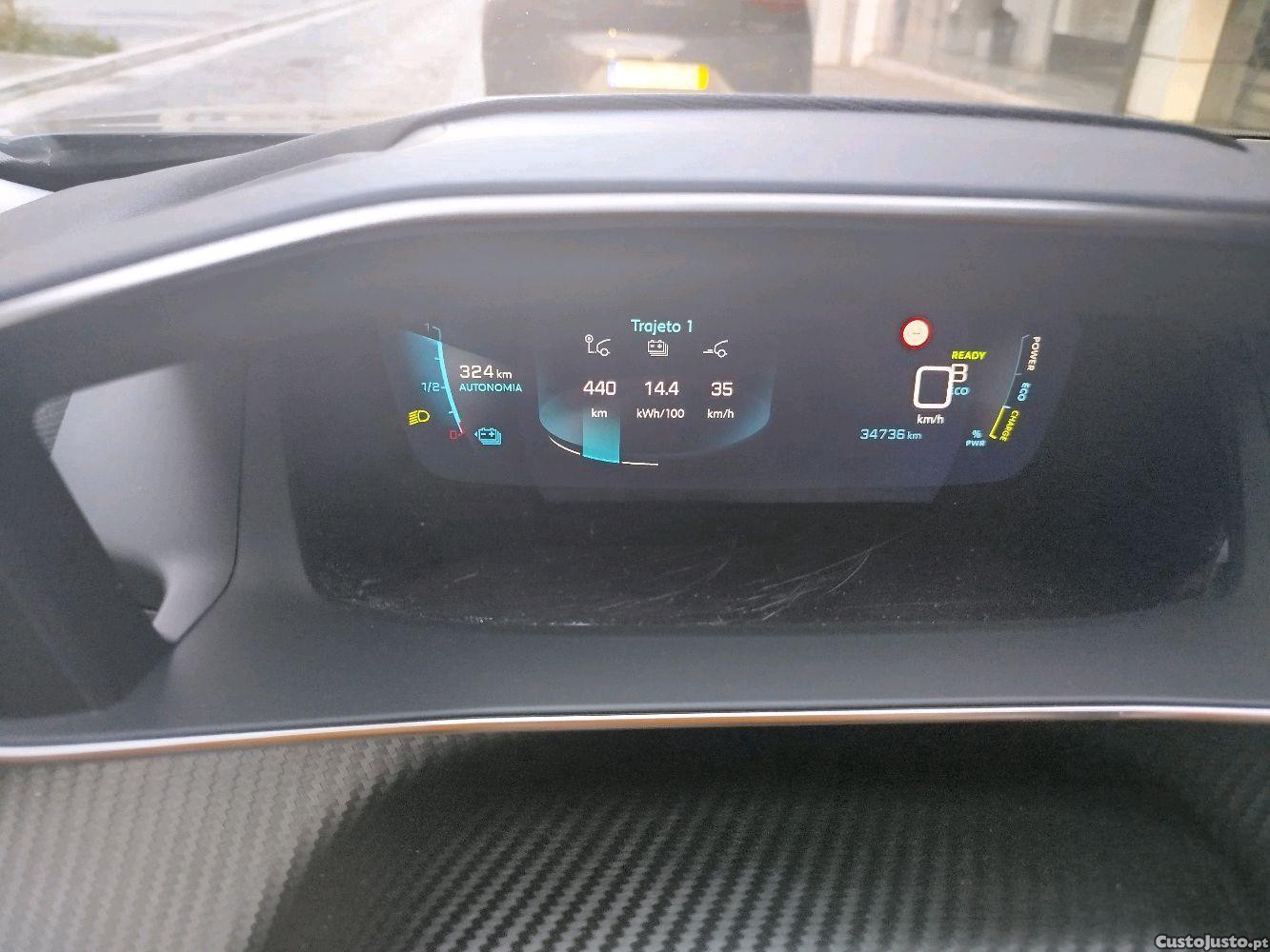Peugeot e-2008 Premium - 22 — photo 2