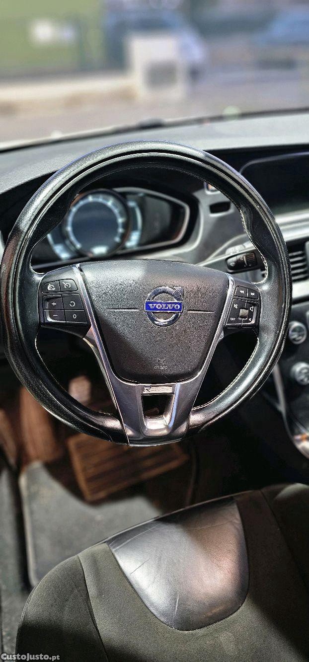 Volvo V40 volvo1.6D D2 — fotografia 4