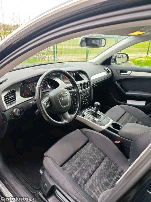 Audi A4 B8 2.0 TDI 143cv — fotografia 3