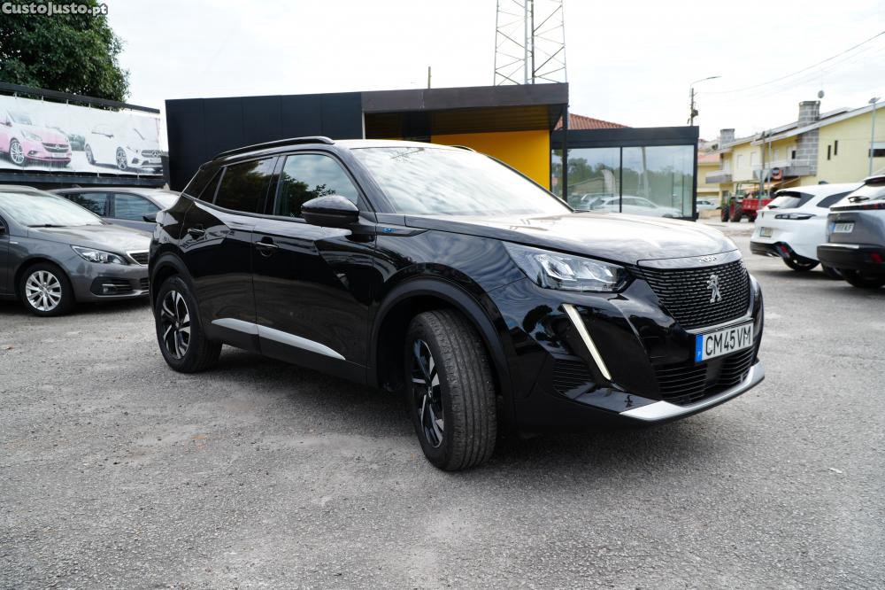 Peugeot e-2008 50 kWh Allure Pack — photo 2