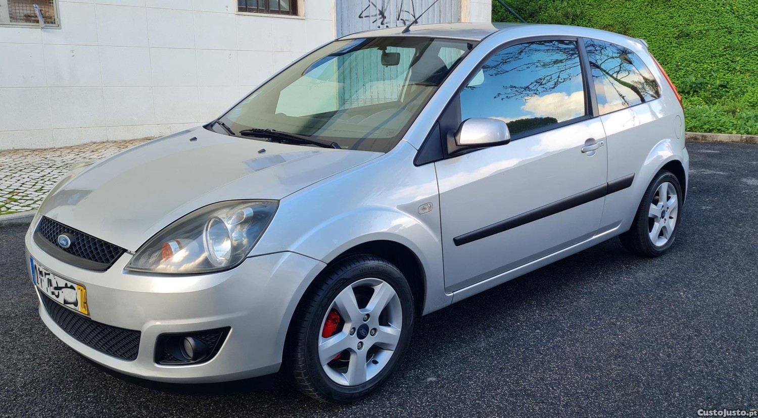 Ford Fiesta 1.4 Diesel, 5 Lugares, Estimado — fotografia 11