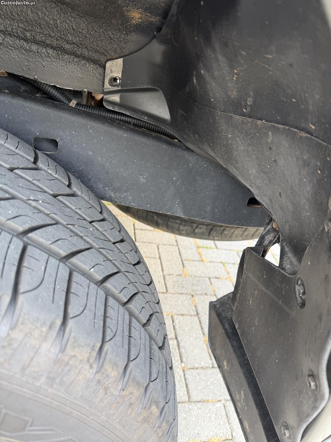 Toyota Land Cruiser 4.2 SW HDJ 100 — fotografia 2