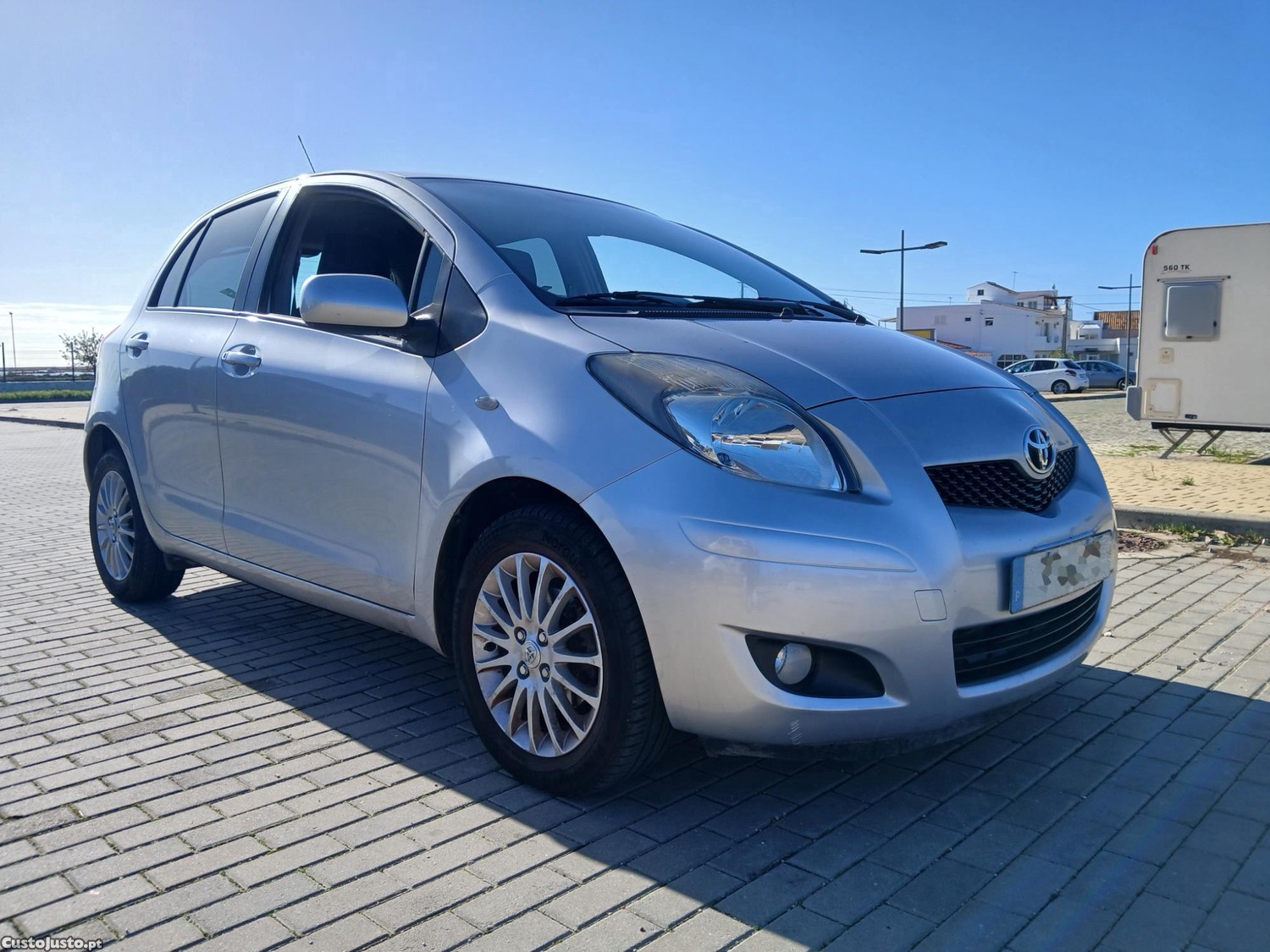 Toyota Yaris 1.3 VVTi Nacional Fiabilidade Toyota  Caixa de 6 Velocidades — photo 2