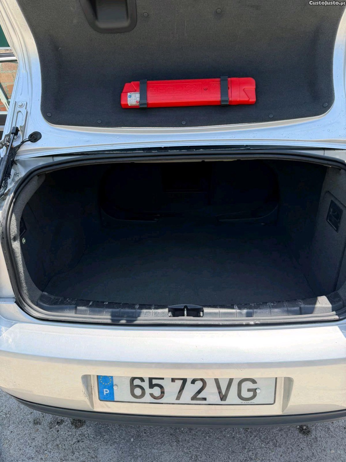 Opel Vectra 2.0 cdti — fotografia 6