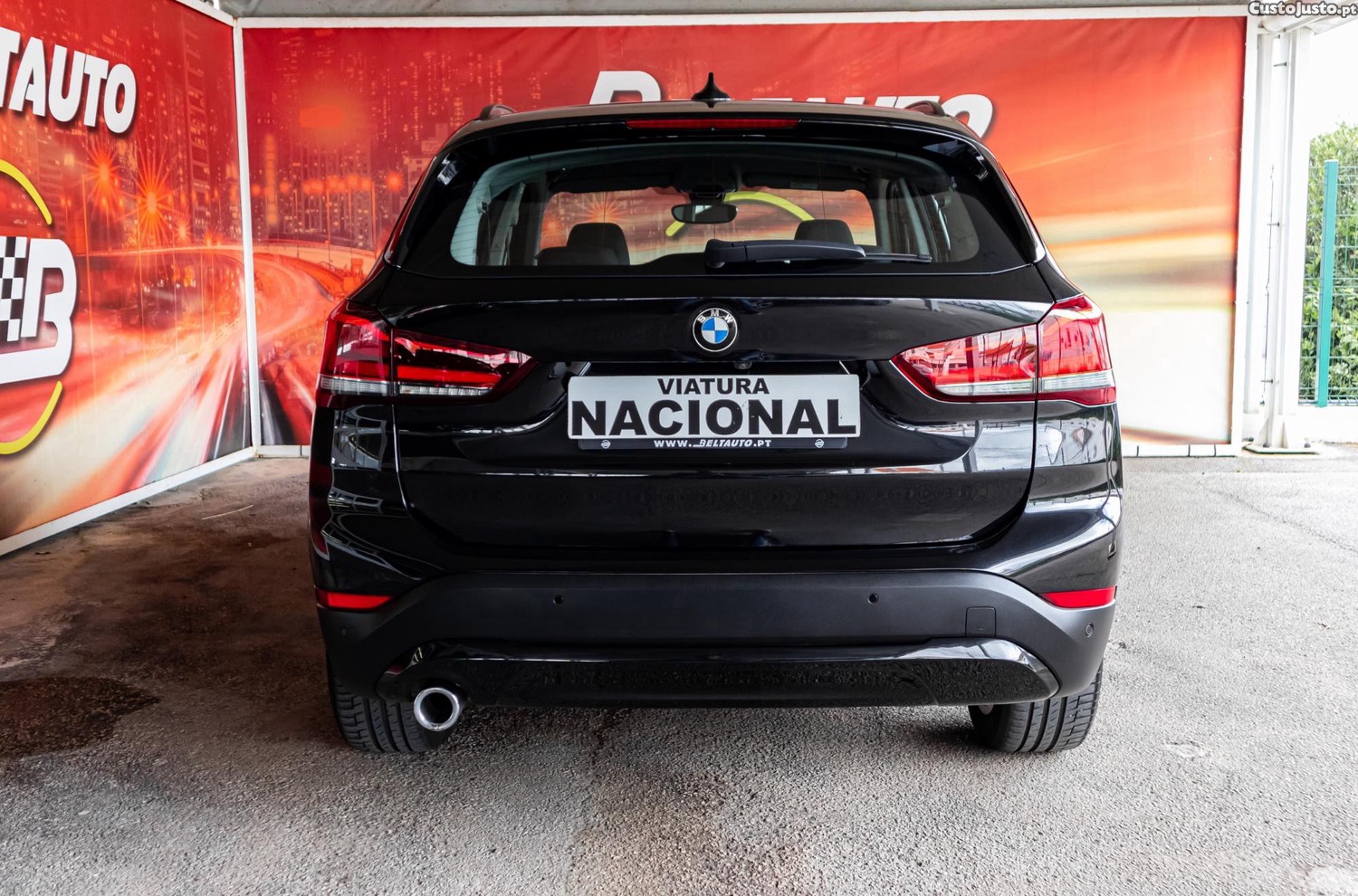 BMW X1 16 D sDrive Auto — fotografia 19