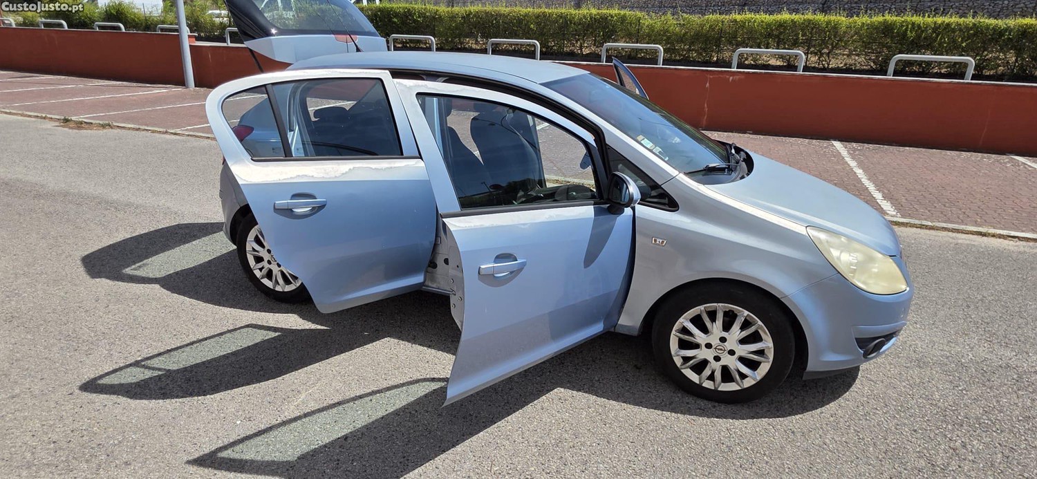 Opel Corsa 1.3 Cdti diesel — fotografia 15