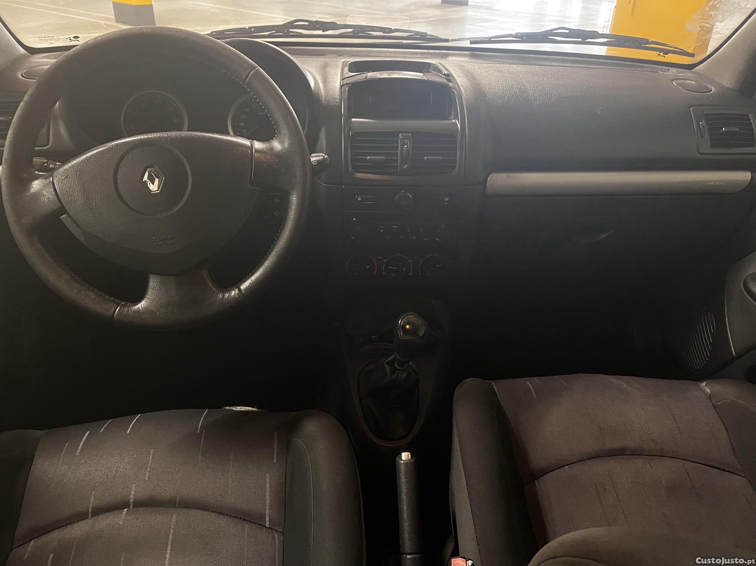 Renault Clio 1.2 16v Extreme — fotografia 5