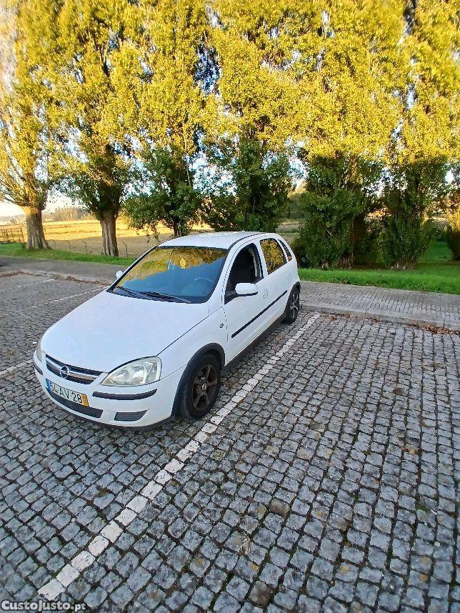 Opel Corsa 1.3 CDTI — photo 3