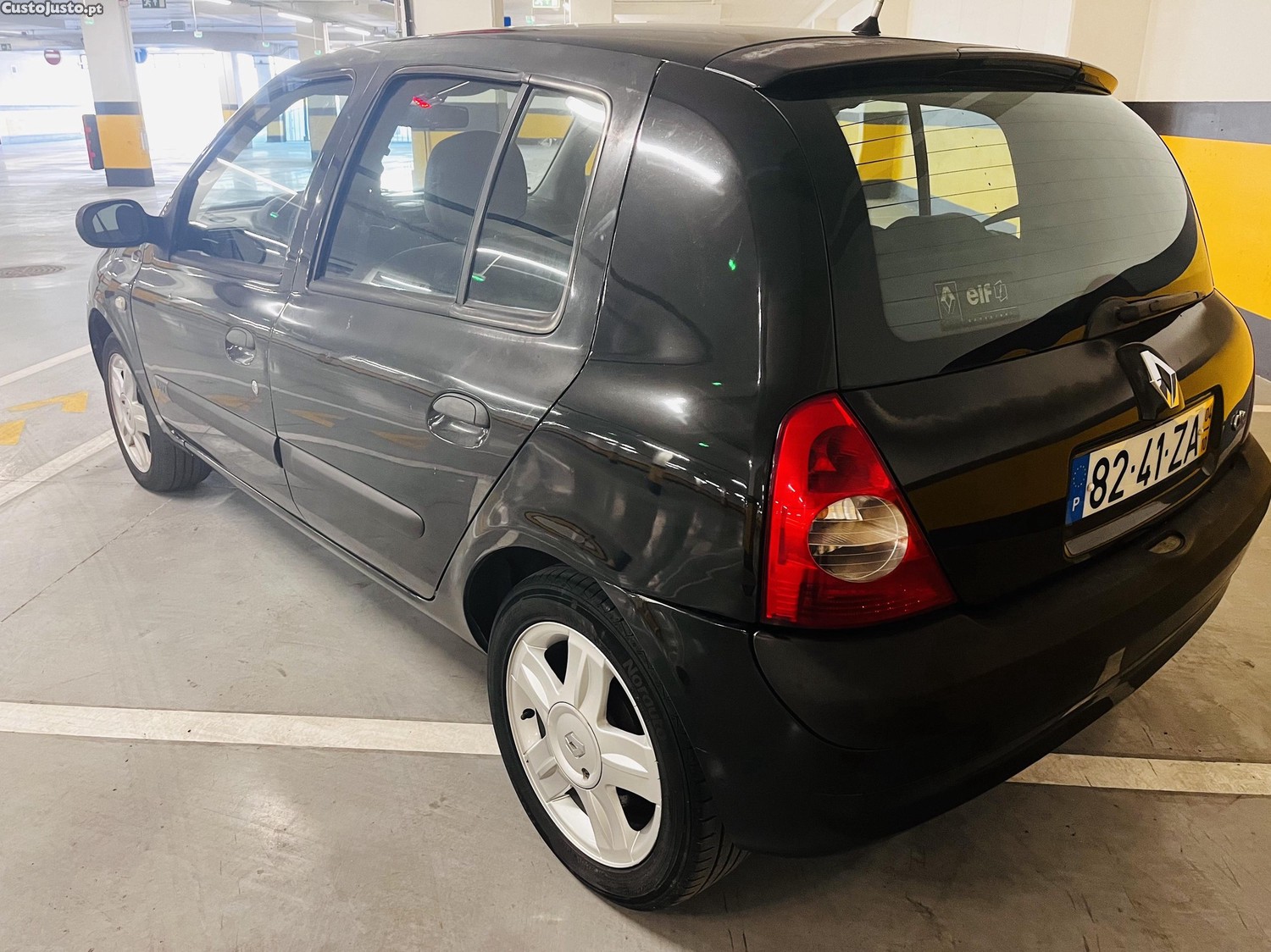 Renault Clio 1.2 16v Extreme — fotografia 8